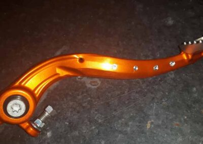 Anodisation de pièces moto - Pro Schade - Aubel, Liège