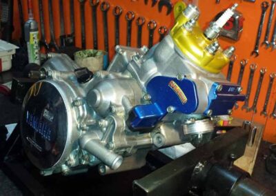 Anodisation de pièces moto - Pro Schade - Aubel, Liège