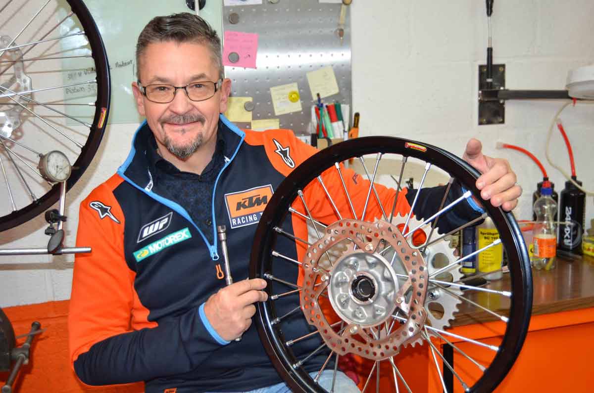 pro-schade-personnalisation-moto-renovation_ob Pro Schade atelier restauration de motos et rénovation